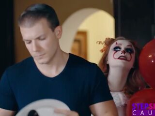 If your stepsister dressed as a clown, would you fuck her? - S18:E9 xxx film clips