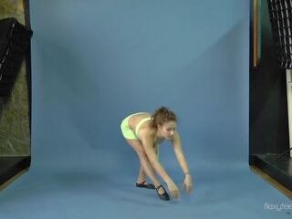 Mila Gimnasterka spreading her sexy legs on the floor