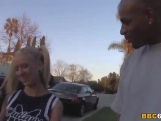 Kaylee Hilton Tries Interracial adult clip And Anal