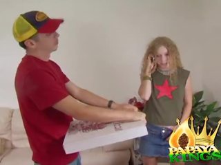 Gwen Fucks Pizza adolescent